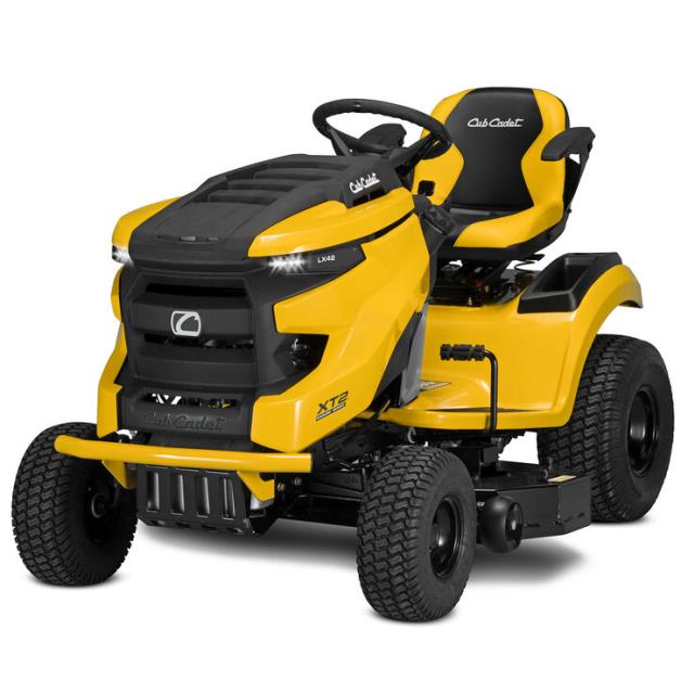 Rental store for CUB CADET 20HP 42   FAB DECK XT2 ENDURO in Huntsville ON